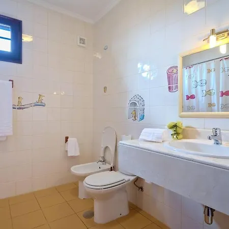 Villa Dos Amores Canico (Madeira)