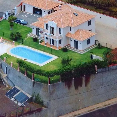 Dos Amores Villa Caniço
